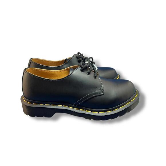 Dr. Martens 1461 Smooth Leather Oxford Shoes – Women’s Size 7 US / EU 38 / UK 5 - Picture 1 of 7
